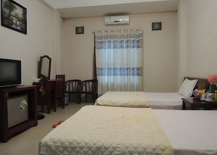 Hop Hung Hotel Hạ Long
